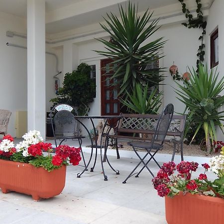 Hotel Il Platano Ottana Екстер'єр фото